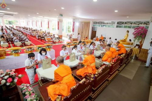 ภาพ No.260281:วันที่ 18 ตุลาคม พ.ศ. 2568 พิธีทอดกฐินสามัคคีทั่วไทย 30,000 วัด โดยคณะศิษยานุศิษย์ บูชาธรรม 81 ปี หลวงพ่อธัมมชโย ณ วัดกิ่วลม ต.บ่อหลวง อ.ฮอด จ.เชียงใหม่