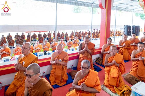 ภาพ No.144004:พิธีถวายสังฆทานแด่คณะสงฆ์ 323 วัด  ปีที่ 20 ครั้งที่  171 พิธีมอบกองทุนหนุนแรงใจช่วยครูใต้  ปีที่ 17 ครั้งที่ 136  และพิธีทำบุญอุทิศส่วนกุศลให้ผู้วายชนม์ในเหตุการณ์ไม่สงบ 4 จังหวัดชายแดนภาคใต้(ปัตตานี ยะลา นราธิวาส สงขลา) วันเสาร์ที่ 13 กรกฎาคม พ.ศ. 2567