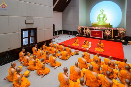 พิธีอุปสมบทหมู่ ในโครงการพระพี่เลี้ยงเข้าพรรษา, ธรรมทายาทอุดมศึกษารุ่นที่ 50 (ภาคฤดูฝน) และธรรมทายาทพุทธศาสตร์สากล รุ่นที่ 7 (ภาคฤดูฝน) วันอาทิตย์ที่ 18 มิถุนายน พ.ศ. 2566 ณ วัดพระธรรมกาย จ.ปทุมธานี