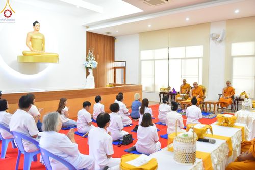 ภาพ No.132464:พิธีถวายมหาสังฆทานจันทบุรี 132 วัด บูชาธรรม 80 ปี หลวงพ่อธัมมชโย วันจันทร์ที่ 25 มีนาคม พ.ศ. 2567 ณ ศูนย์ปฏิบัติธรรมจันทบุรี