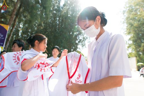 ภาพ No.107638:V.4 ทุ่มใจ การเตรียมงาน เก็บงาน การรับบุญของเจ้าหน้าที่หน่วยงานต่างๆ เพื่อโครงการธรรมยาตรา กตัญญูบูชามหาปูชนียาจารย์ พระมงคลเทพมุนี (สด จนฺทสโร) พระผู้ปราบมาร อนุสรณ์สถาน 7 แห่ง ปีที่ 12 ระหว่างวันที่ 2 - 31 มกราคม พ.ศ.2567