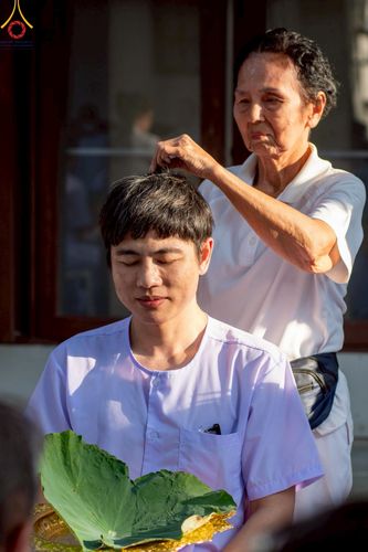 ภาพ No.216681:วันอาทิตย์ที่ 6 เมษายน พ.ศ. 2568 พิธีตัดปอยผม และปลงผมนาคธรรมทายาท โครงการบวชบูชาธรรม81ปี หลวงพ่อธัมมชโย โครงการ 1 และ 2 โครงการนานาชาติ AEC&WAB รุ่น CEO (ผู้บริหาร) รุ่นที่4 ณ หมู่บ้านบรรลุธรรม วัดพระธรรมกาย