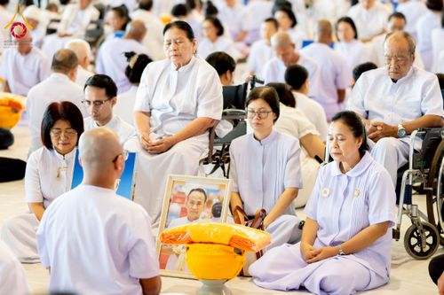 ภาพ No.277388:วันเสาร์ที่ 6 ธันวาคม พ.ศ. 2568 พิธีบรรพชาอุปสมบทและพิธีถวายบาตร โครงการอุปสมบทบูชาธรรมมหาปูชนียาจารย์ ประจำปี พ.ศ.2568 โครงการบวชพระนานาชาติ AEC และ WAB รุ่น CEO (นักบริหาร) รุ่นที่ 5 ณ โบสถ์พระไตรปิฏก วัดพระธรรมกาย