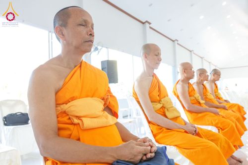 ภาพ No.192411:พิธีทอดผ้าป่าทำนุบำรุงศาสนสถาน ณ วัดศรีเมือง ต.ท่าทราย อ.เมืองสมุทรสาคร จ.สมุทรสาคร ในโครงการธรรมยาตรา กตัญญูบูชา มหาปูชนียาจารย์ พระมงคลเทพมุนี(สด จนฺทสโร) พระผู้ปราบมาร อนุสรณ์สถาน 7 แห่ง ปีที่ 13 วันที่ 9 มกราคม พ.ศ. 2568