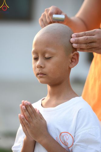 ภาพ No.133391:พิธีตัดปอยผม ธรรมทายาท โครงการบรรพชาสามเณร ฟื้นฟูพระพุทธศาสนาทั่วไทย  ณ ศูนย์ปฏิบัติธรรมจังหวัดสระบุรี อ.พระพุทธบาท จ.สระบุรี  วันที่ 2 เมษายน พ.ศ. 2567