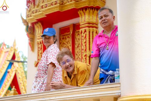 ภาพ No.171149:พิธีทอดกฐิน ณ วัดบ้านหัวนา อ.สนามชัยเขต จ.ฉะเชิงเทรา ในโครงการกฐินสามัคคีทั่วไทย 30,000 วัด บูชาธรรม 80 ปี หลวงพ่อธัมมชโย โดยคณะศิษยานุศิษย์วัดพระธรรมกาย วันที่ 27 ตุลาคม พ.ศ. 2567