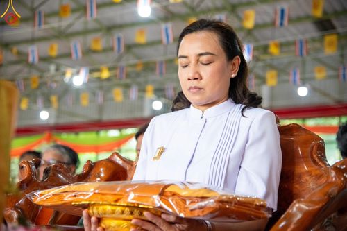 ภาพ No.163319:โครงการกฐินสามัคคีทั่วไทย 30,000 วัด บูชาธรรม 80 ปี หลวงพ่อธัมมชโย โดย คณะศิษยานุศิษย์วัดพระธรรมกาย ณ วัดโสภณาราม อ.ลำลูกกา จ.ปทุมธานี วันที่ 19 ตุลาคม พ.ศ. 2567