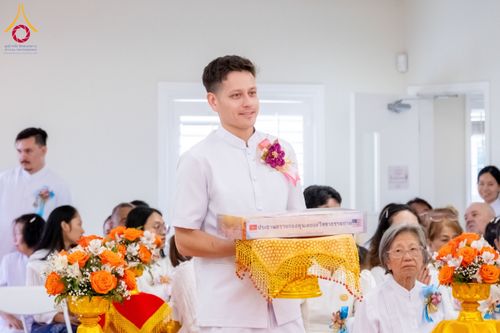 ภาพ No.175005:พิธีทอดกฐิน วัดพระธรรมกายซิลิคอนวัลเลย์ มลรัฐแคลิฟอร์เนีย ประเทศสหรัฐอเมริกา บูชาธรรม 80 ปี หลวงพ่อธัมมชโย โดยคณะศิษยานุศิษย์วัดพระธรรมกาย วันที่ 27 ตุลาคม พ.ศ. 2567