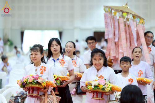 ภาพ No.255025:วันที่ 15 ตุลาคม พ.ศ. 2568 พิธีทอดกฐินสามัคคีประจำปี 2568 บูชาธรรม 81 ปี หลวงพ่อธัมมชโย ณ ศูนย์อบรมเยาวชนกาญจนบุรี