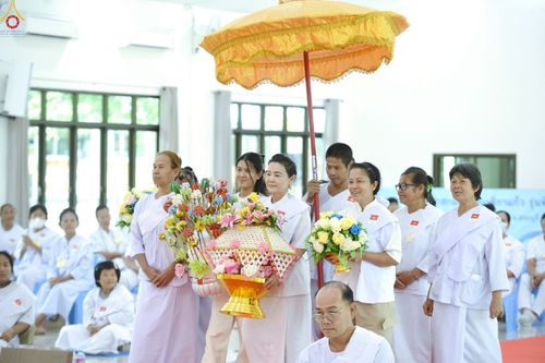 ภาพ No.246449:วันที่ 12-14 กันยายน พ.ศ. 2568 โครงการบวชอุบาสกแก้ว อุบาสิกาแก้ว รุ่นที่ 1 ผู้แทนทอดกฐินสามัคคีทั่วไทย 30,000 วัด จ.สระบุรี บูชาธรรม 81 ปี หลวงพ่อธัมมชโย ณ ศูนย์ปฏิบัติธรรมสระบุรี อ.พระพุทธบาท จ.สระบุรี