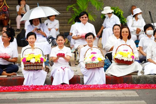 ภาพ No.128190:พิธีอัญเชิญพระบรมสารีริกธาตุ " ใจกลางเมืองนครหาดใหญ่ " เพื่อประดิษฐาน ณ มหารัตนเจดีย์สิริปทุมสวรรค์ (เจดีย์อริยพุทธะ 5 พระองค์) ศูนย์ปฏิบัติธรรมภาคใต้ อ.บางกล่ำ จ.สงขลา  วันที่ 9 มีนาคม พ.ศ.2567 (ชุดที่ 1)