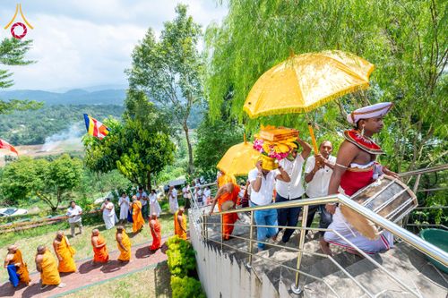 ภาพ No.175778:พิธีทอดผ้าป่าสมทบกฐิน ณ วัดอนุรุทธะอารนา เมืองมาตะเล ศรีลังกา โดยมูลนิธิธรรมกาย ในนามหลวงพ่อธัมมชโย วันที่ 7 พฤศจิกายน พ.ศ. 2567