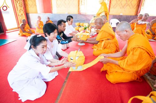 ภาพ No.101130:พิธีอุปสมบทหมู่ ในโครงการอุปสมบทบูชาธรรม มหาปูชนียาจารย์ พ.ศ. 2566 ณ วัดท่าเกวียน อำเภอพนมสารคาม จังหวัดฉะเชิงเทรา วันที่ 5 ธันวาคม พ.ศ. 2566