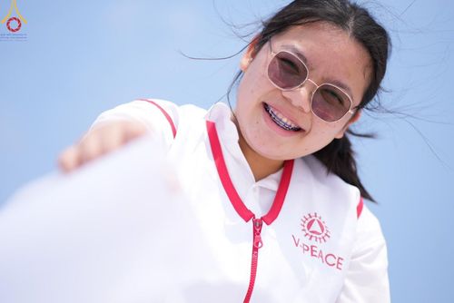 ภาพ No.119380:V.18 ทันทีม การเตรียมงาน เก็บงาน การรับบุญของเจ้าหน้าที่หน่วยงานต่างๆ เพื่อโครงการธรรมยาตรา กตัญญูบูชามหาปูชนียาจารย์ พระมงคลเทพมุนี (สด จนฺทสโร) พระผู้ปราบมาร อนุสรณ์สถาน 7 แห่ง ปีที่ 12 ระหว่างวันที่ 2 - 31 มกราคม พ.ศ.2567