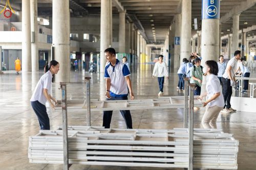 ภาพ No.60515:V.38 ทุ่มพลังเพื่อพ่อครบ 80 ปี ภาพการเตรียมงานของหน่วยงานต่างๆ เพื่อพิธีฉลองอายุวัฒนมงคล 80 ปี หลวงพ่อธัมมชโย และรับถวายมหาสังฆทาน 10,000 กว่าวัดทั่วประเทศ ในวันคุ้มครองโลก วันจันทร์ที่ 22 เมษายน พ.ศ. 2567