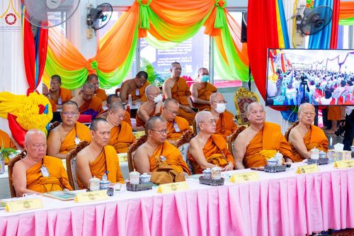 ภาพ No.87998:การลงพื้นที่ตรวจเยี่ยมและติดตามผลการดำเนินงาน โครงการสร้างความปรองดองสมานฉันท์ โดยใช้หลักธรรมทางพระพุทธศาสนา "หมู่บ้านรักษาศีล5" จังหวัดปทุมธานี