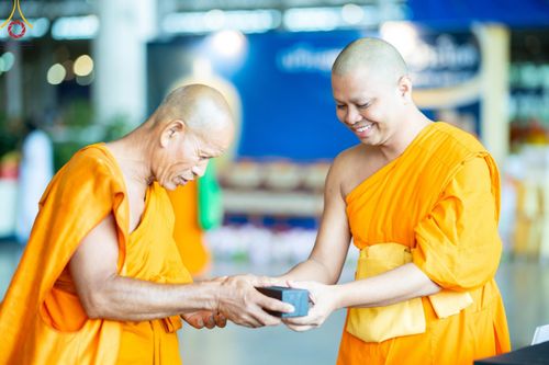 ภาพ No.146775:การต้อนรับพระสังฆาธิการ 2,000 กว่าวัดทั่วประเทศ และพิธีบูชาข้าวพระ เนื่องในวันสมาธิโลก วันอาทิตย์ที่ 4 สิงหาคม พ.ศ. 2567 ณ สภาธรรมกายสากล วัดพระธรรมกาย