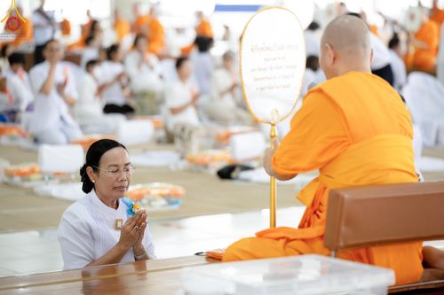 ภาพ No.58608:พิธีบุพเปตพลี ครั้งที่ 149 ร่วมอุทิศบุญแด่หมู่ญาติที่ล่วงลับไปแล้ว และสืบทอดอายุพระพุทธศาสนา วันอังคารที่ 23 เมษายน พ.ศ. 2567 (วันพระ ขึ้น 15 ค่ำ เดือน 5) ณ หอฉันคุณยายอาจารย์ฯ วัดพระธรรมกาย