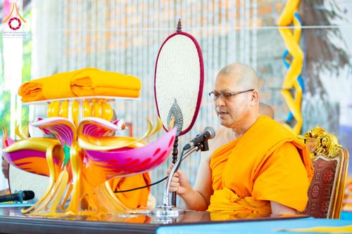 ภาพ No.179338:พิธีทอดกฐิน ณ ธุดงคสถานลำพูน อำเภอบ้านโฮ่ง จังหวัดลำพูน ในโครงการกฐินสามัคคีทั่วไทย 30,000 วัด บูชาธรรม 80 ปี หลวงพ่อธัมมชโย โดยคณะศิษยานุศิษย์วัดพระธรรมกาย วันที่ 15 พฤศจิกายน พ.ศ. 2567