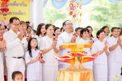 ภาพ No.251825:วันที่ 8 ตุลาคม พ.ศ. 2568 พิธีทอดกฐินสามัคคีทั่วไทย 30,000 วัด โดยคณะศิษยานุศิษย์ บูชาธรรม 81 ปี หลวงพ่อธัมมชโย ณ ศูนย์ปฏิบัติธรรมสวนผึ้ง จ.ราชบุรี