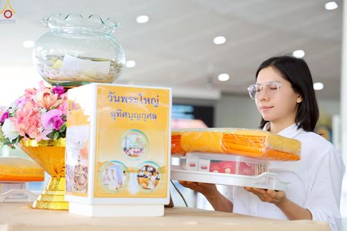 ภาพ No.247376:วันจันทร์ที่ 22 กันยายน พ.ศ. 2568 (วันพระ แรม 15 ค่ำ เดือน 10) พิธีบุพเปตพลี ครั้งที่ 170 ร่วมอุทิศบุญแด่หมู่ญาติที่ล่วงลับไปแล้ว และสืบทอดอายุพระพุทธศาสนา ณ หอฉันคุณยายอาจารย์ฯ วัดพระธรรมกาย