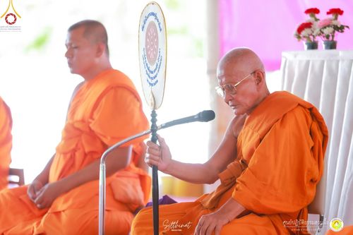 ภาพ No.135656:พิธีขอขมารับผ้าไตร , พิธีบรรพชา ในโครงการบรรพชาสามเณร ฟื้นฟูพระพุทธศาสนาทั่วไทย  ณ ศูนย์ปฏิบัติธรรมสวนผึ้ง จ.ราชบุรี วันที่ 4 เมษายน พ.ศ. 2567