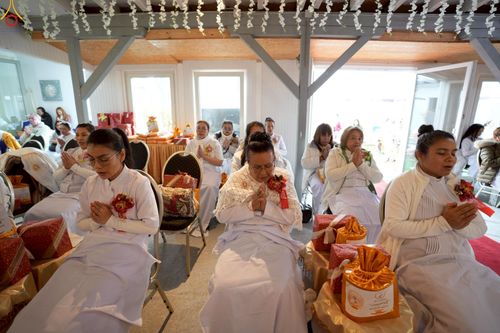 ภาพ No.262067:วันที่ 19 ตุลาคม พ.ศ. 2568 พิธีทอดกฐินวัดพระธรรมกายไรน์แลนด์ ประเทศเยอรมัน 