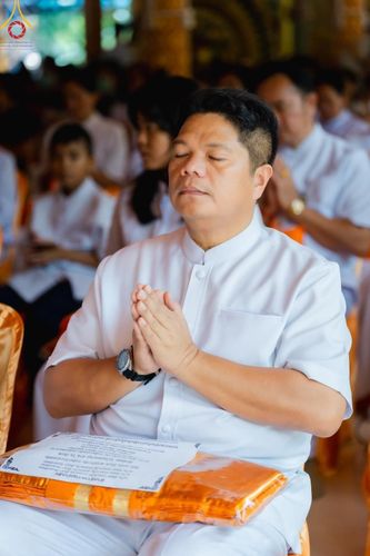 ภาพ No.166747:พิธีทอดกฐิน ณ วัดเขาดินมังกรทอง อ.บ่อทอง จ.ชลบุรี  ในโครงการกฐินสามัคคีทั่วไทย 30,000 วัด บูชาธรรม 80 ปี หลวงพ่อธัมมชโย โดยคณะศิษยานุศิษย์วัดพระธรรมกาย วันที่ 23 ตุลาคม พ.ศ. 2567