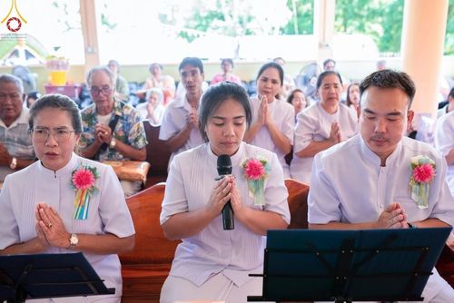 ภาพ No.166650:พิธีทอดกฐิน ณ วัดโพธิ์ไทร อ.เกษตรสมบูรณ์ จ.ชัยภูมิ ในโครงการกฐินสามัคคีทั่วไทย 30,000 วัด บูชาธรรม 80 ปี หลวงพ่อธัมมชโย โดยคณะศิษยานุศิษย์วัดพระธรรมกาย วันที่ 23 ตุลาคม พ.ศ. 2567