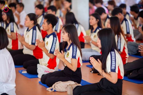 ภาพ No.199880:พิธีทอดผ้าป่าทำนุบำรุงศาสนสถาน ณ วัดบางช้างใต้ ตำบลบางช้าง อำเภอสามพราน จังหวัดนครปฐม ในโครงการธรรมยาตรา กตัญญูบูชา มหาปูชนียาจารย์ พระมงคลเทพมุนี(สด จนฺทสโร) พระผู้ปราบมาร อนุสรณ์สถาน 7 แห่ง ปีที่ 13 วันที่ 22 มกราคม พ.ศ. 2568