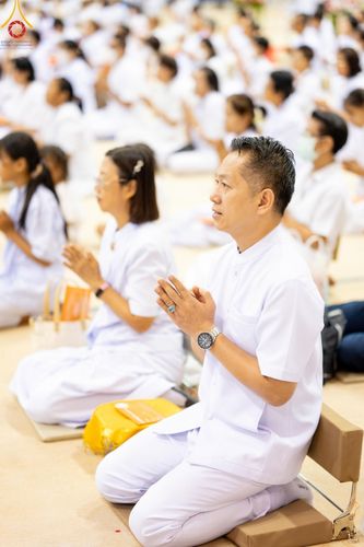 ภาพ No.139751:พิธีมุทิตาพระมหาอุปสมบทอุทิศชีวิต วันอาทิตย์ต้นเดือนที่ 2 มิถุนายน พ.ศ. 2567 ณ ห้องแก้วสารพัดนึก 1 วัดพระธรรมกาย