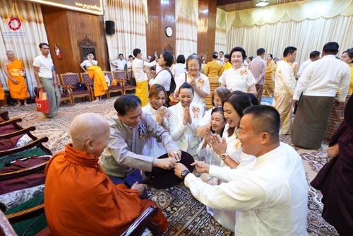 ภาพ No.161951:วัดพระธรรมกาย มูลนิธิธรรมกาย และภาคีฯ จัดงาน 3 Bigboon ณ ประเทศเมียนมาร์ ระหว่างวันที่ 7-8 ตุลาคม พ.ศ. 2567