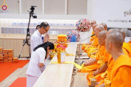 ภาพ No.95093:พิธีทอดกฐินสามัคคีทั่วไทย 5,000 วัด ณ สถาบันธรรมชัย จ.อยุธยา วันที่ 12 พฤศจิกายน พ.ศ. 2566