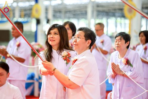 ภาพ No.237223:วันอาทิตย์ที่ 11 สิงหาคม พ.ศ. 2568 งานบุญวันอาทิตย์ พิธีจุดเทียนใจ ไฟนิรันด์ อนันตชัย ณ วัดพระธรรมกาย จ.ปทุมธานี