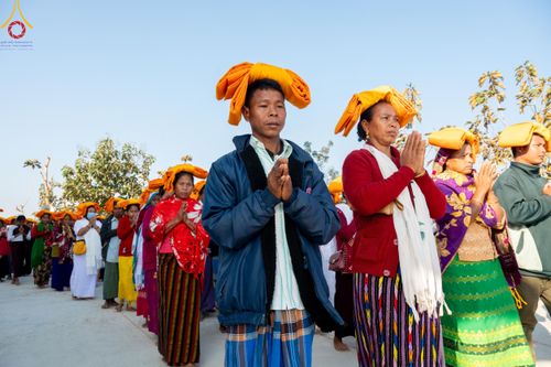 ภาพ No.130273:Photo Story ปฐมบรรพชาชาวพุทธมาร์มา Episode 3/5 วันที่ 9 กุมภาพันธ์ พ.ศ. 2567 ในโครงการบรรพชาสามเณร ครั้งแรกของชาวพุทธมาร์มา บังกลาเทศ ณ วัดธัมจักร อรัญกุฏิ เมืองรัมการ์ คาร์กาชารี บังกลาเทศ