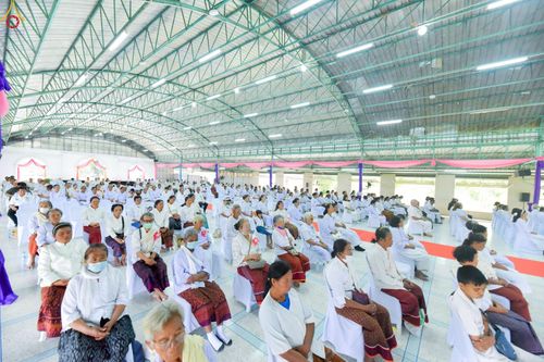 ภาพ No.271526:วันอาทิตย์ที่ 26 ตุลาคม พ.ศ. 2568 พิธีทอดกฐินสามัคคี เพื่อสร้างหอฉันและปรับปรุงอาคารสถานที่ ให้เหมาะสมในการอบรมคุณธรรมแก่เยาวชน ณ ศูนย์อบรมเยาวชนสุรินทร์