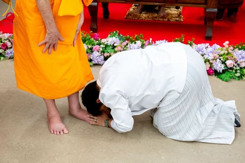 ภาพ No.222652:วันที่ 23 เมษายน พ.ศ. 2568 หลวงพ่อทัตตชีโวต้อนรับคณะสงฆ์เมียนมาร์ ณ อาคาร 100 ปี คุณยายมหารัตนอุบาสิกาจันทร์ ขนนกยูง วัดพระธรรมกาย