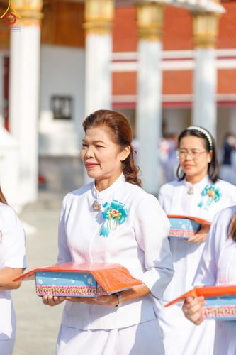 ภาพ No.189566:พิธีทอดผ้าป่าทำนุบำรุงศาสนสถาน ในโครงการธรรมยาตรา กตัญญูบูชา มหาปูชนียาจารย์ พระมงคลเทพมุนี(สด จนฺทสโร) พระผู้ปราบมาร อนุสรณ์สถาน 7 แห่ง ปีที่ 13 ณ วัดสองพี่น้อง ต.ต้นตาล อ.สองพี่น้อง จ.สุพรรณบุรี วันที่ 5 มกราคม พ.ศ. 2568