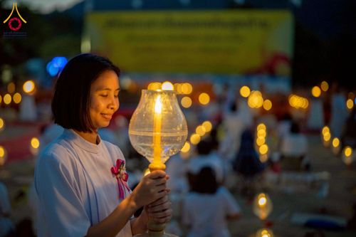 ภาพ No.275271:วันอาทิตย์ที่ 30 พฤศจิกายน พ.ศ. 2568 พิธีจุดประทีปถวายเป็นพุทธบูชา ณ ศูนย์ปฏิบัติธรรมระยอง (บ้านช่องลม)