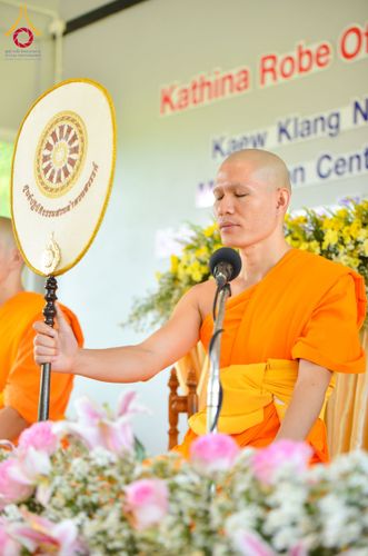 ภาพ No.174894:พิธีทอดกฐิน ศูนย์ปฏิบัติธรรมท่าม่วง ต.ทุ่งทอง อ.ท่าม่วง จ.กาญจนบุรี ในโครงการกฐินสามัคคีทั่วไทย 30,000 วัด บูชาธรรม 80 ปี หลวงพ่อธัมมชโย โดยคณะศิษยานุศิษย์วัดพระธรรมกาย วันที่ 9 พฤศจิกายน พ.ศ. 2567