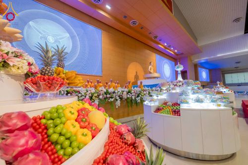 ภาพ No.277134:วันอาทิตย์ที่ 7 ธันวาคม พ.ศ. 2568 พิธีบูชาข้าวพระ ณ สภาธรรมกายสากล วัดพระธรรมกาย