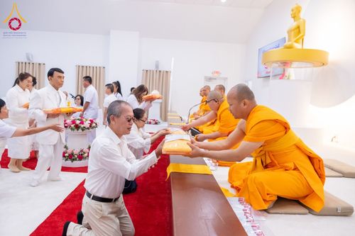 ภาพ No.168153:พิธีทอดกฐินสามัคคี ประจำปี 2567 สร้างอาคารแก้วธรรมชัยรัตนอนันต์ บูชาธรรม 80 ปี หลวงพ่อธัมมชโย ณ วัดพระธรรมกายเทนเนสซี สหรัฐอเมริกา วันอาทิตย์ที่ 20 ตุลาคม พ.ศ. 2567