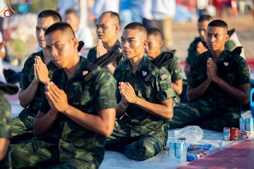 ภาพ No.211910:วันจันทร์ที่ 17 มีนาคม พ.ศ. 2568 พิธีตักบาตรพระกว่า 300 รูป ฉลองพิธีประดิษฐานพระบรมสารีริกธาตุ ณ ปทุมเจดีย์ เจดีย์พระพุทธเจ้า 5 พระองค์ ศูนย์อบรมเยาวชนปัตตานี บ้านโคกดีปลี ตำบลตุยง อำเภอหนองจิก จังหวัดปัตตานี