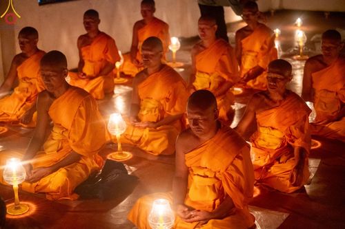 ภาพ No.141905:PhotoStory มหาศรัทธา ธรรมยาตราศรีลังกา EP.7 พิธีจุดวิสาขประทีป 6 วัด ถวายเป็น พุทธบูชา  โครงการสยาม-ลังกา ธรรมยาตรา  ฉลองเทศกาลวิสาขบูชาแห่งชาติ ศรีลังกา วันที่ 16 เดือนมิถุนายน พ.ศ. 2567