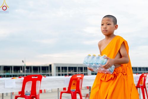 ภาพ No.218776:วันศุกร์ที่ 18 เมษายน พ.ศ. 2568 การเตรียมงานในลานธรรม , พระมหาธรรมกายเจดีย์ เพื่องานวันคุ้มครองโลก 22 เมษายน พ.ศ. 2568