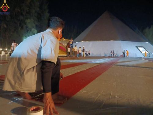 ภาพ No.108255:V.5 ทุ่มพลัง การเตรียมงาน เก็บงาน การรับบุญของเจ้าหน้าที่หน่วยงานต่างๆ เพื่อโครงการธรรมยาตรา กตัญญูบูชามหาปูชนียาจารย์ พระมงคลเทพมุนี (สด จนฺทสโร) พระผู้ปราบมาร อนุสรณ์สถาน 7 แห่ง ปีที่ 12 ระหว่างวันที่ 2 - 31 มกราคม พ.ศ. 2567