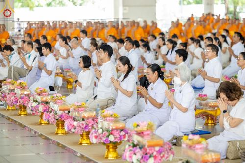 ภาพ No.157663:พิธีถวายภัตตาหารเมนูสวรรค์ ในพรรษาแห่งการเข้าถึงธรรม วันเสาร์ที่ 28 กันยายน พ.ศ. 2567 ณ หอฉันคุณยายอาจารย์ฯ วัดพระธรรมกาย