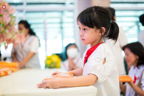 ภาพ No.128851:พิธีทอดผ้าป่าฉลองมหารัตนเจดีย์สิริปทุมสวรรค์ ณ ศูนย์ปฏิบัติธรรมภาคใต้ อ.บางกล่ำ จ.สงขลา วันที่ 10 มีนาคม พ.ศ. 2567