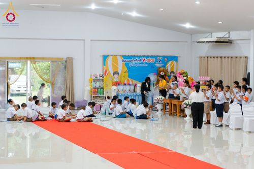 ภาพ No.181342:วันรวมพลังเด็กดีวีสตาร์ ครั้งที่ 17 ณ ธุดงคสถานสุราษฎร์ธานี ต.ขุนทะเล อ.เมือง จ.สุราษฎร์ธานี วันที่ 9 ธันวาคม พ.ศ. 2567