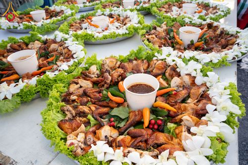 ภาพ No.289923:วันที่ 8 มกราคม พ.ศ. 2569 พิธีถวายภัตตาหารเป็นสังฆทาน แด่พระธรรมยาตรา ณ อนุสรณ์สถานคลองบางนางแท่น อ.สามพราน จ.นครปฐม ในโครงการธรรมยาตรา กตัญญูบูชา มหาปูชนียาจารย์ พระมงคลเทพมุนี(สด จนฺทสโร) พระผู้ปราบมาร อนุสรณ์สถาน 7 แห่ง ปีที่ 14